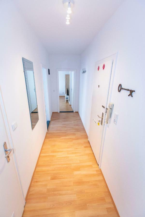 Apartment Avr Geestemunde 5 *